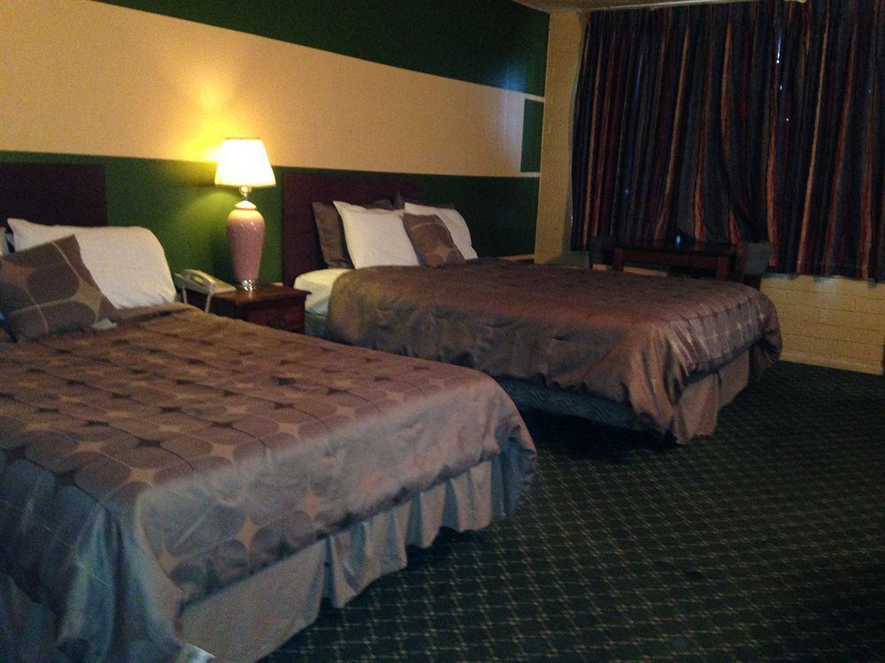 Travel Inn Flagstaff Exterior foto